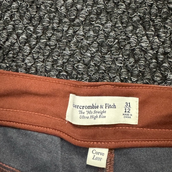 Abercrombie Curve Love 90s Straight Ultra High Rise Coated Faux Leather Pants 31 - Picture 3 of 7